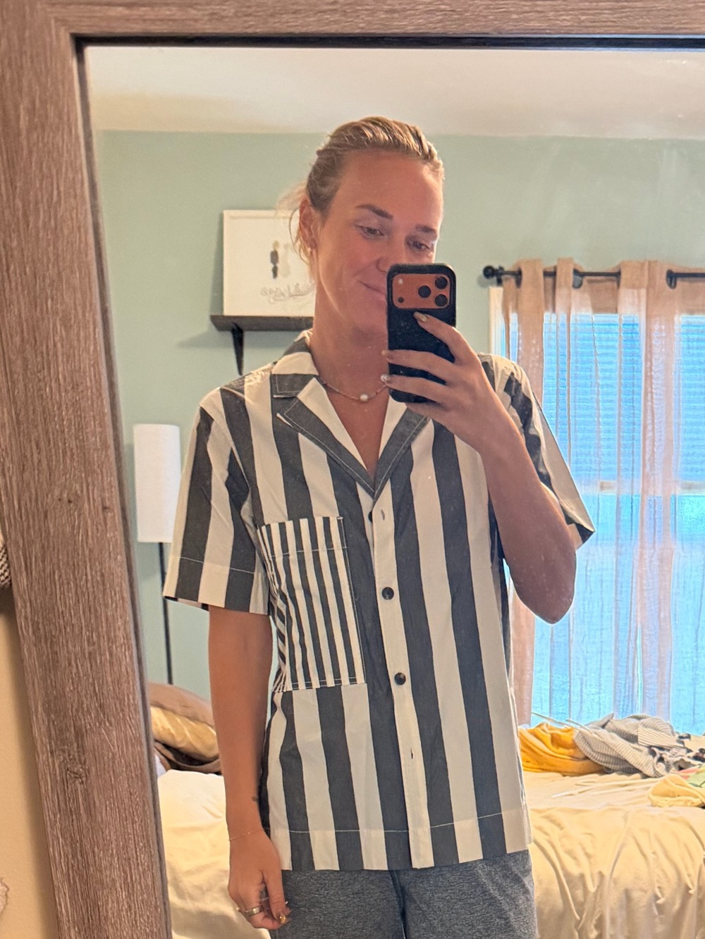 Everlane Black & White Vertical Stripe Short-Sleeve Shirt